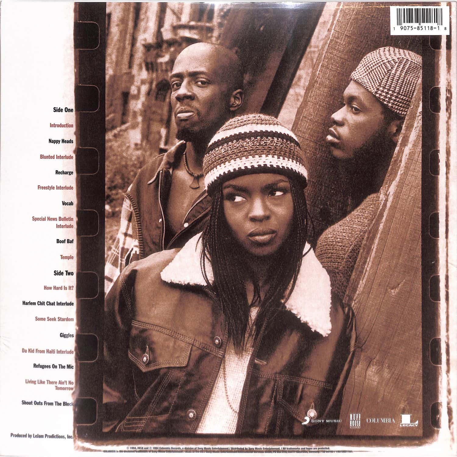 洋楽 Fugees - Blunted On Reality Amazon.com: Blunted On Reality: CDs & Vinyl
