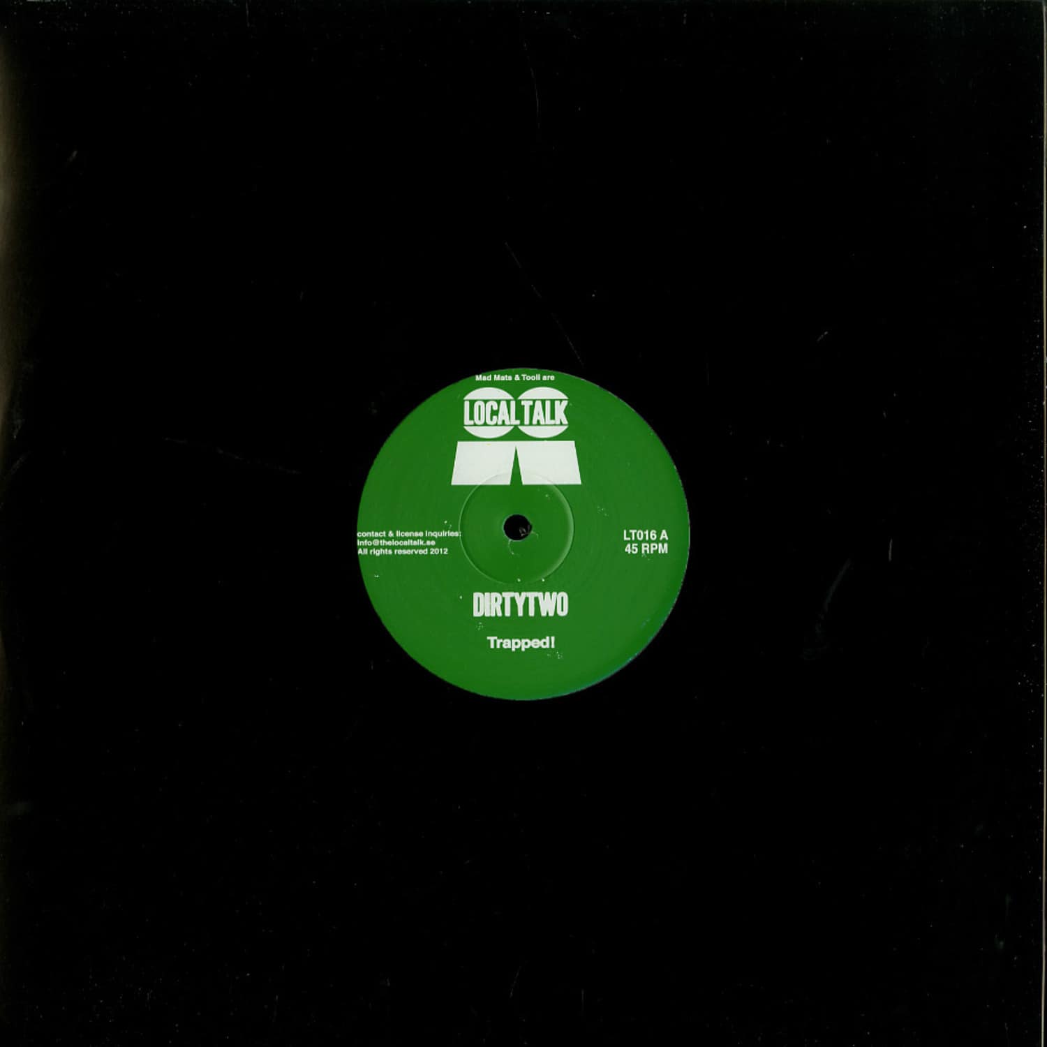 Dirtytwo - TRAPPED!