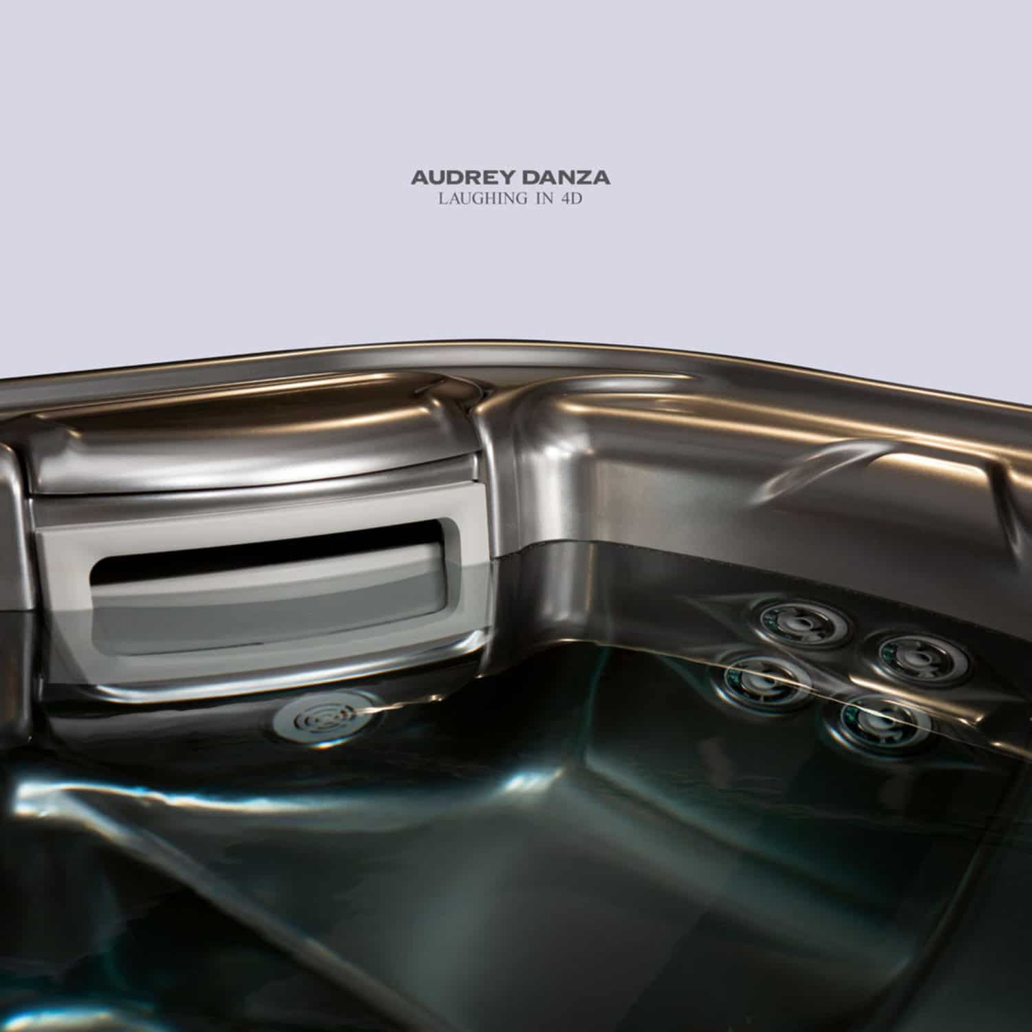 Audrey Danza - LAUGHING IN 4D