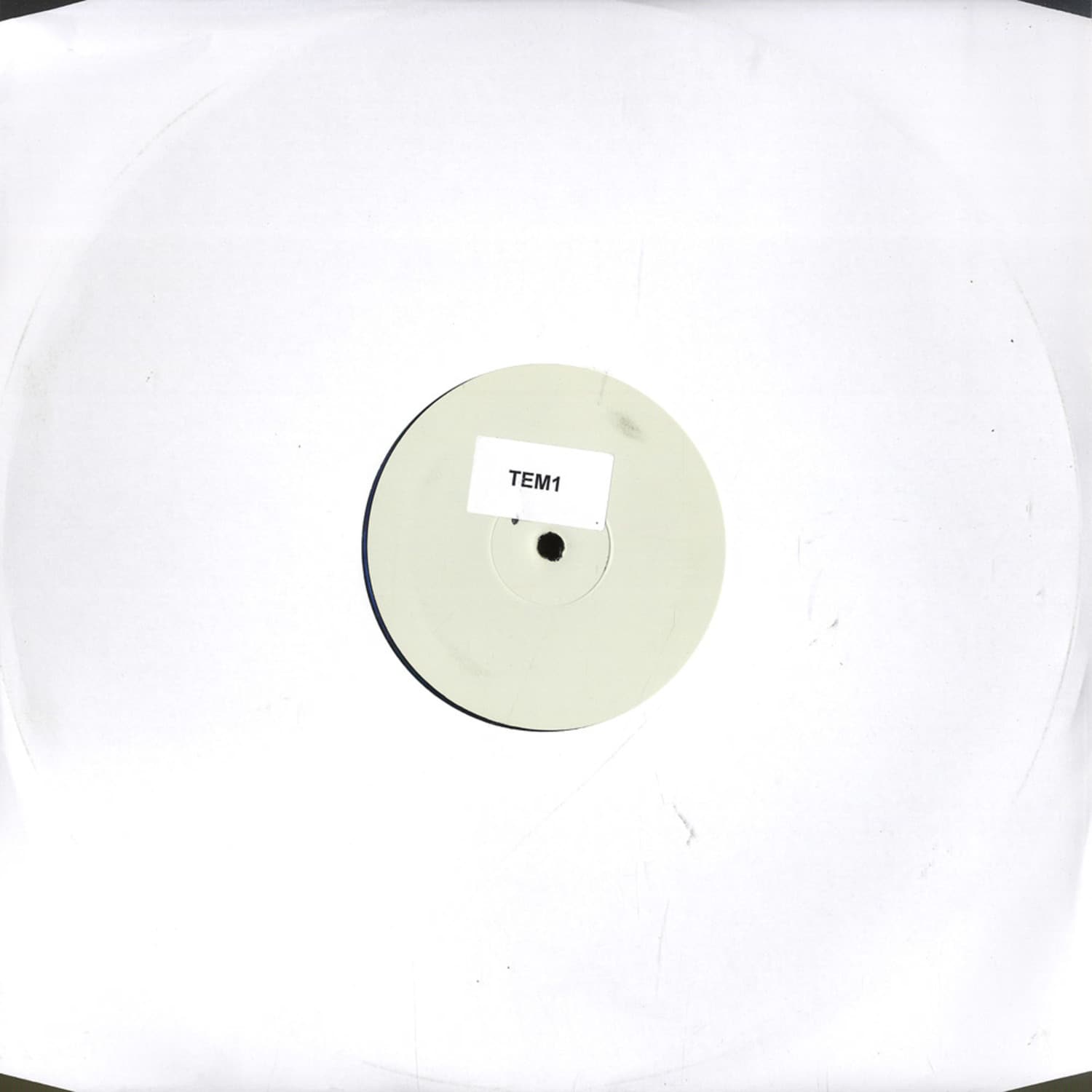 Sneaky Sound System vs Cirez D - PICTURES ON OFF