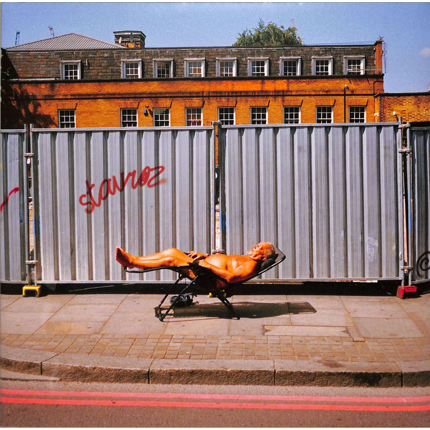 STAVROZ - TAKE A SEAT