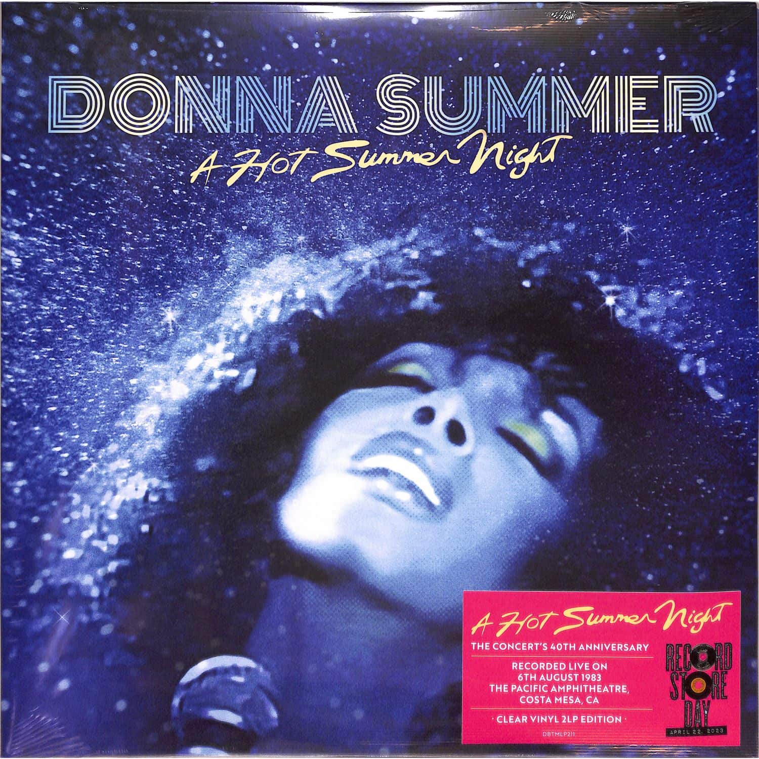 Donna Summer - A HOT SUMMER NIGHT 