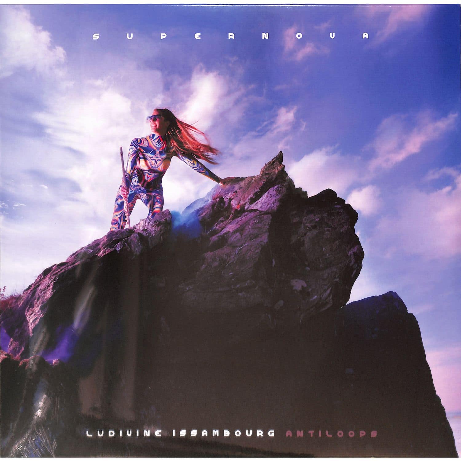 Ludivine Issambourg - SUPERNOVA 