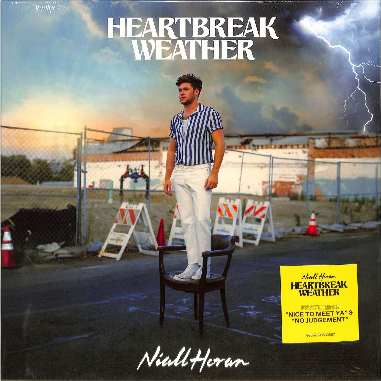 Niall Horan - HEARTBREAK WEATHER 
