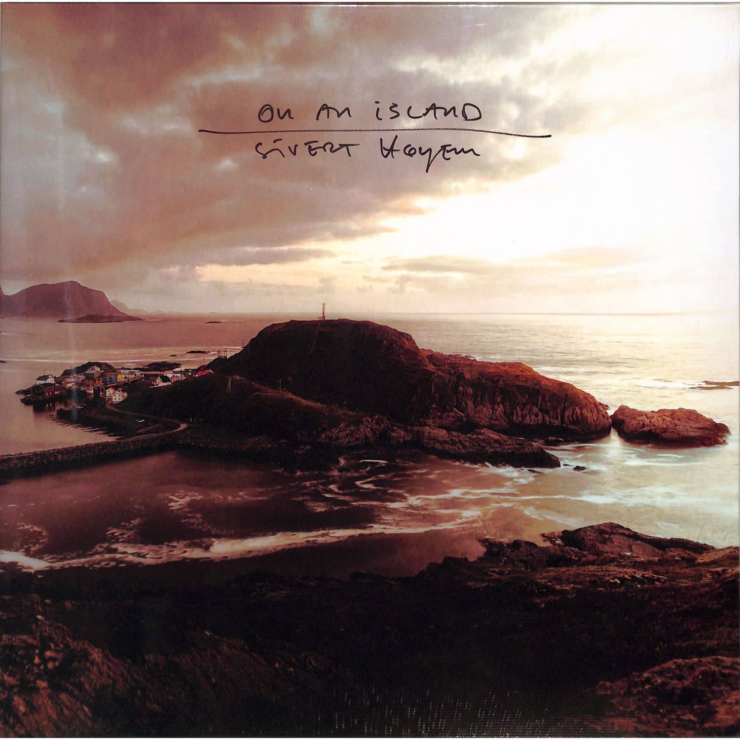 Sivert Hyem - ON AN ISLAND 