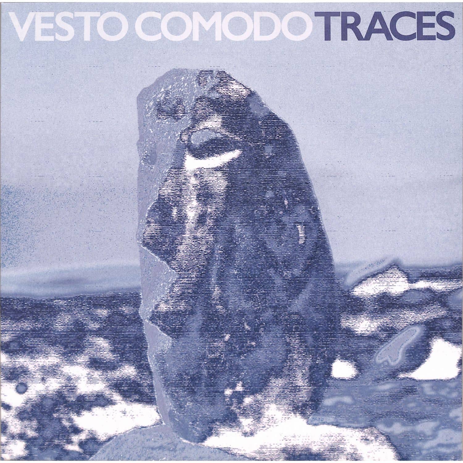 Vesto Comodo - TRACES 