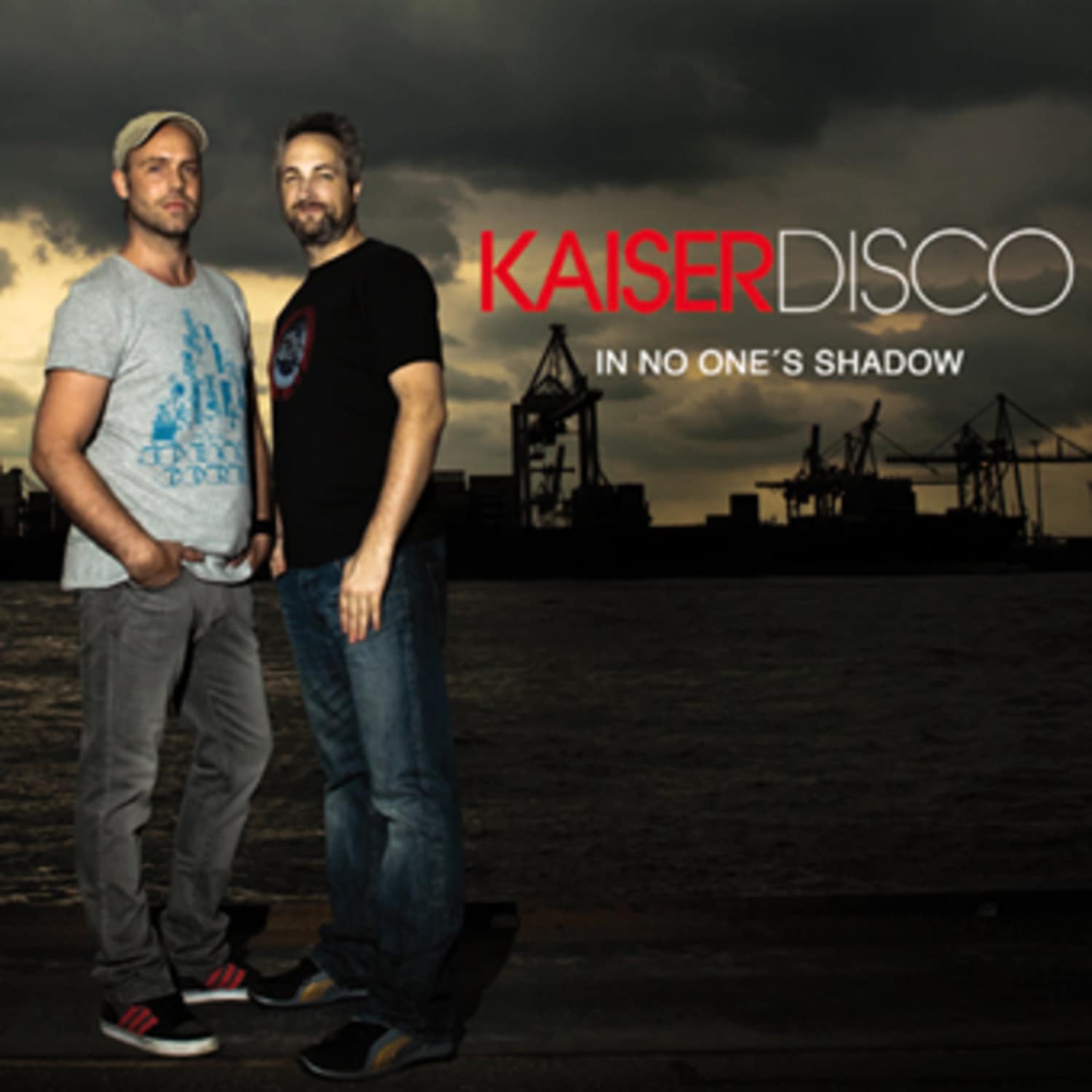 Kaiserdisco - IN NO ONES SHADOW 