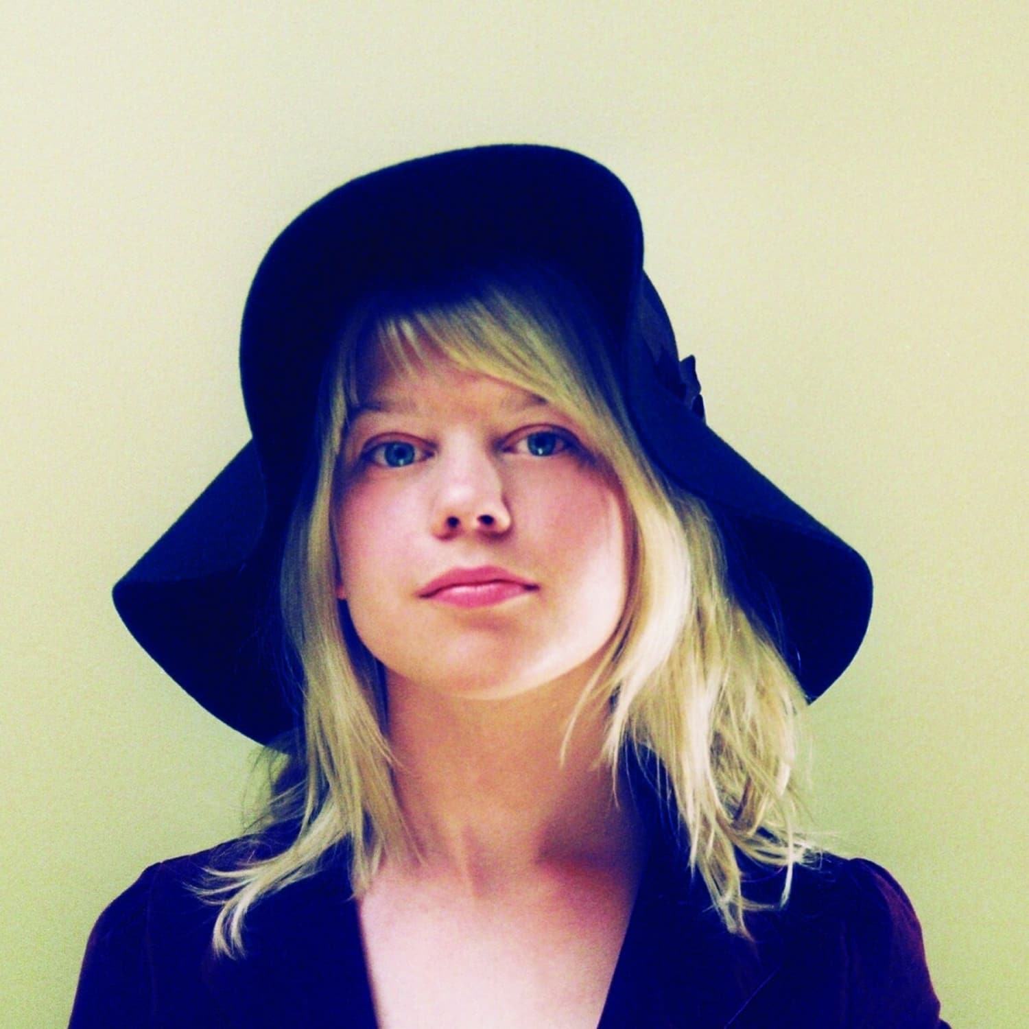  Basia Bulat - OH, MY DARLING 
