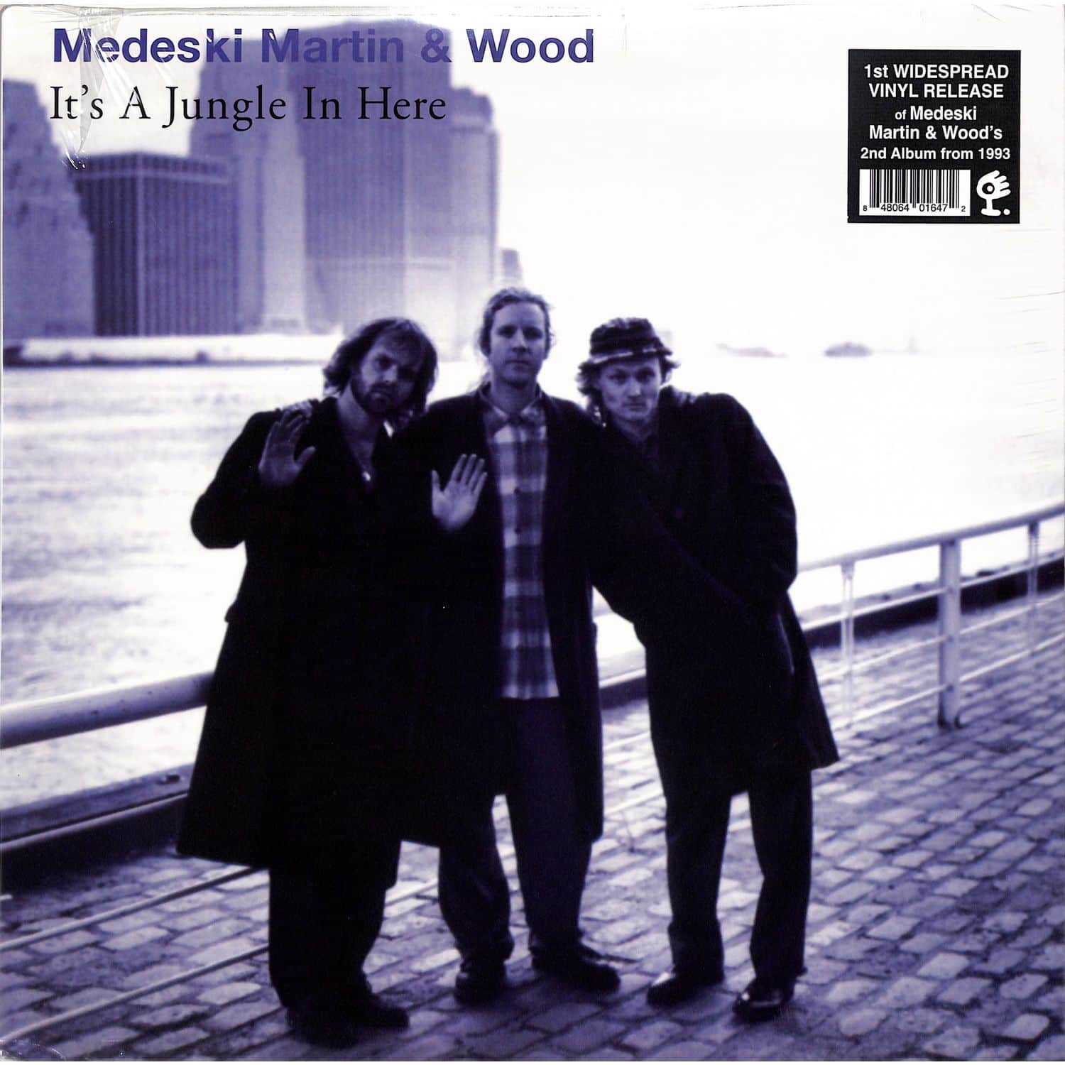 Medeski Martin & Wood - IT S A JUNGLE IN HERE 