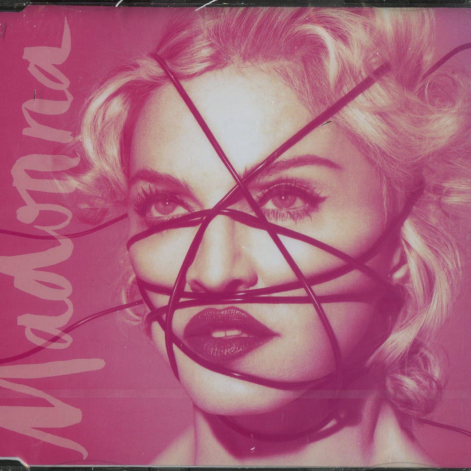Madonna - LIVING FOR LOVE 