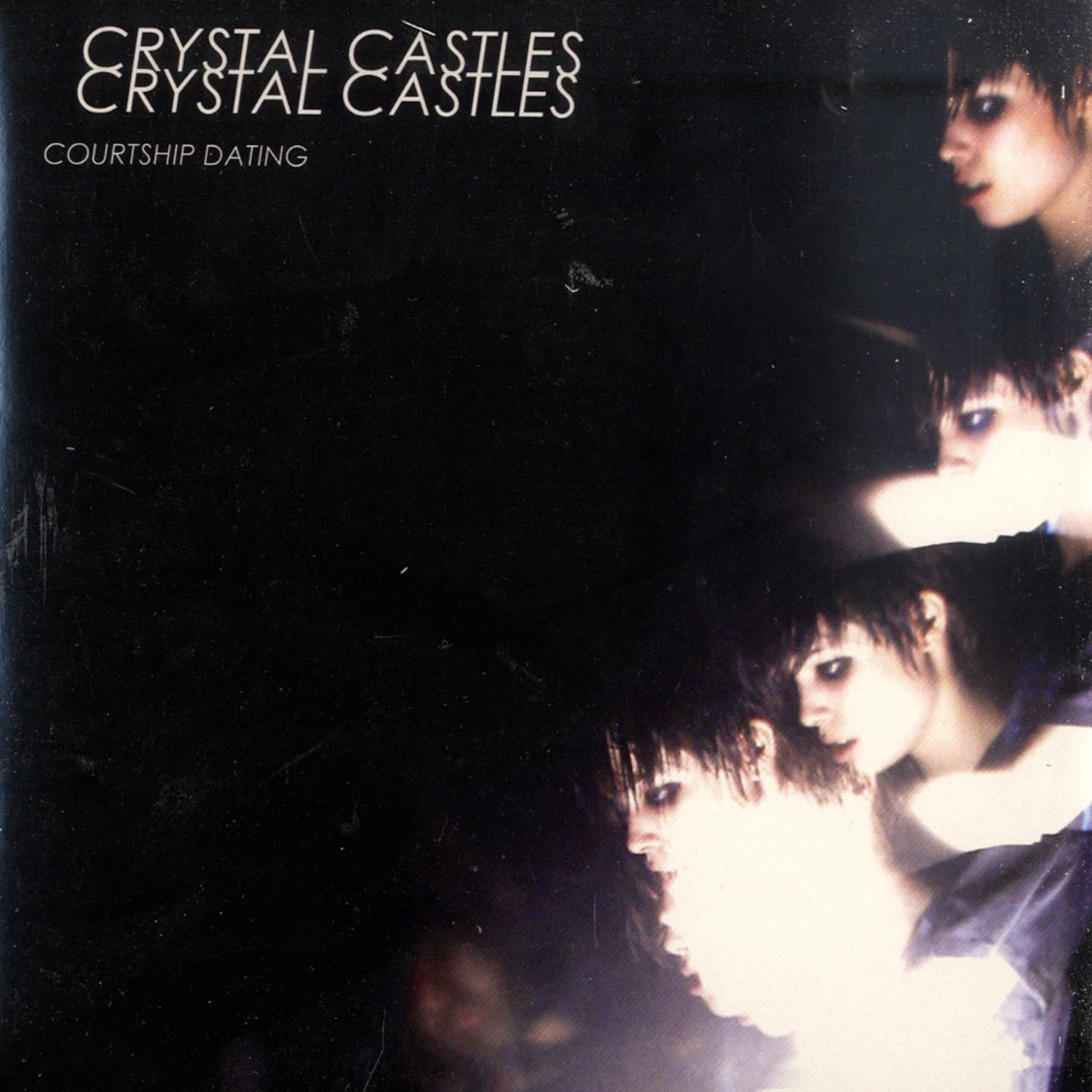 Crystal Castles - COURTSHIP DATING 