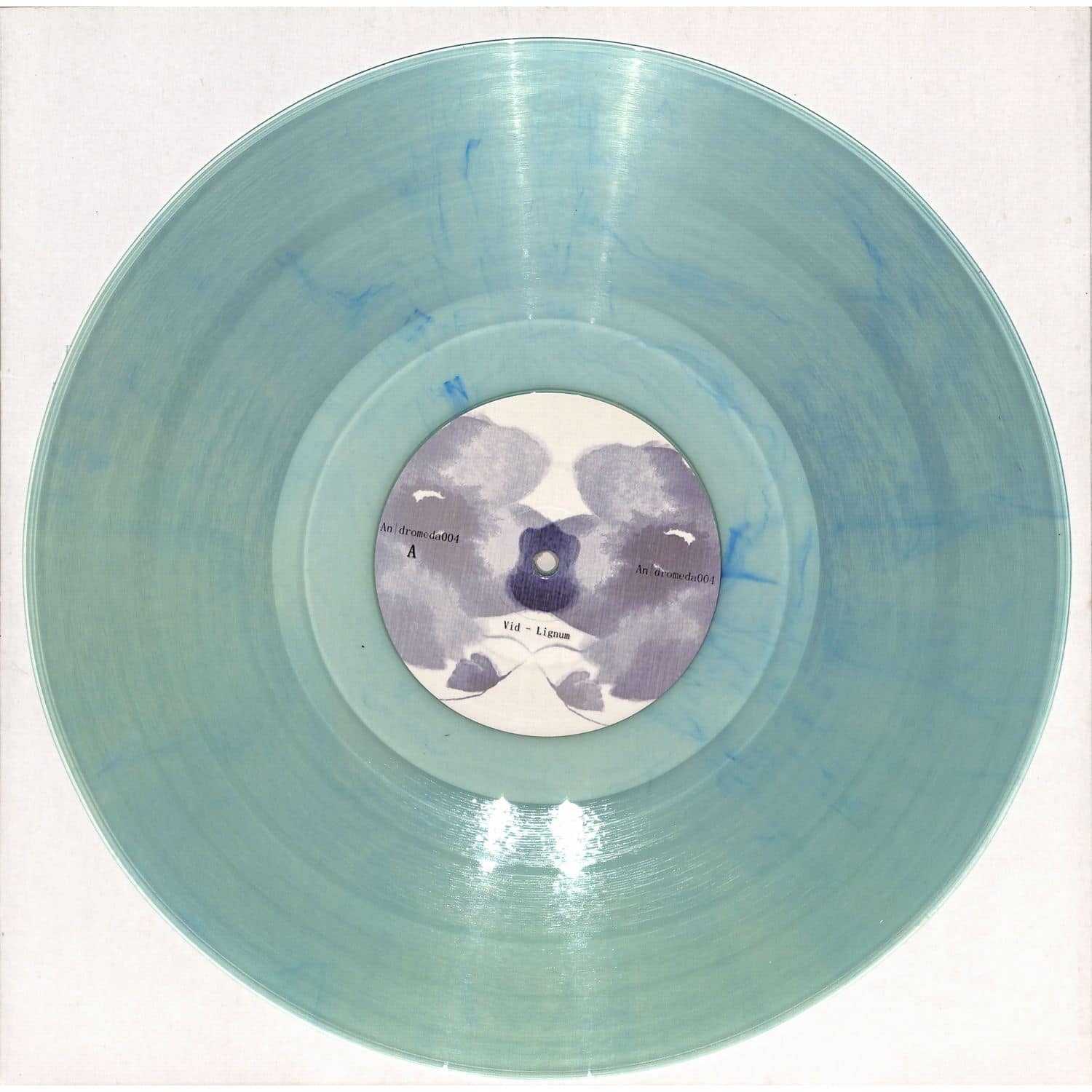 Vid - LIGNUM / UNNORMAL 
