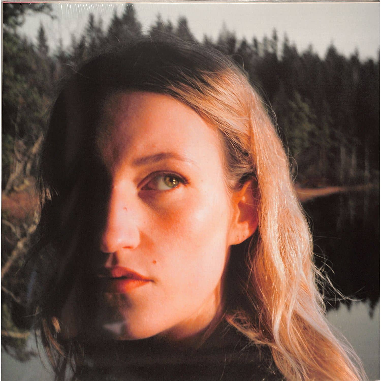 Bea Elmy Martin - UNDER THE YEW 