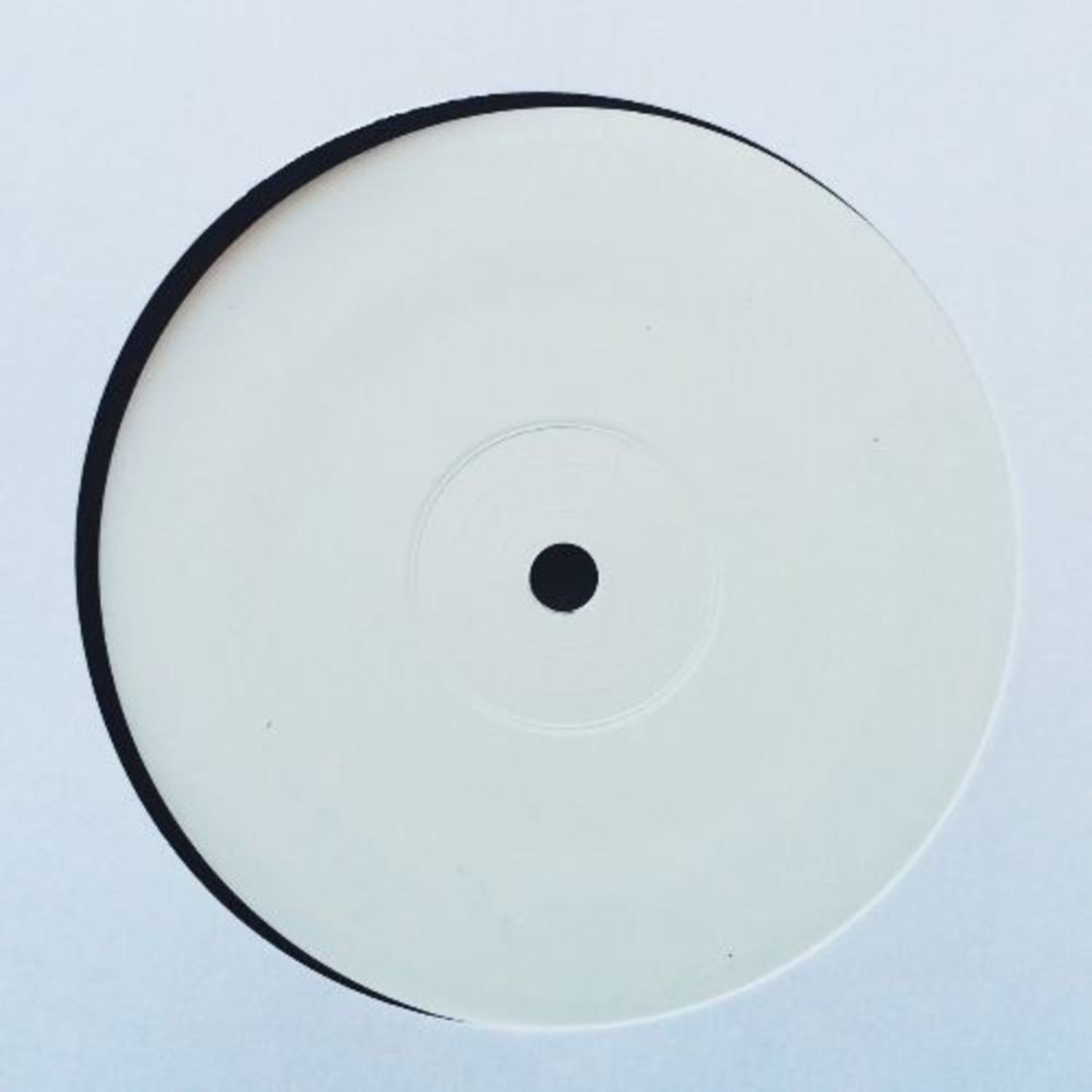 Unknown Artist - TRIBULATION DUB