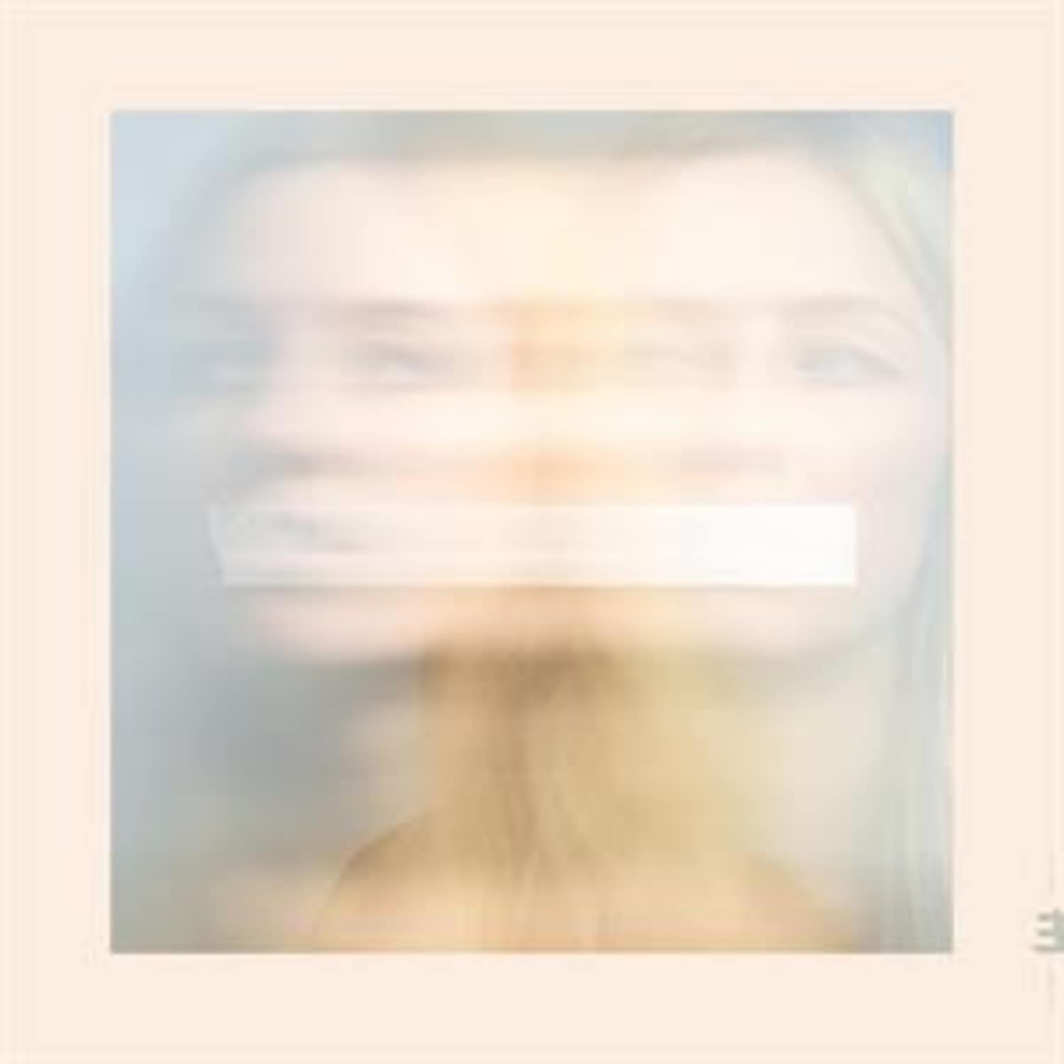 Olga Amelchenko - HOWLING SILENCE 
