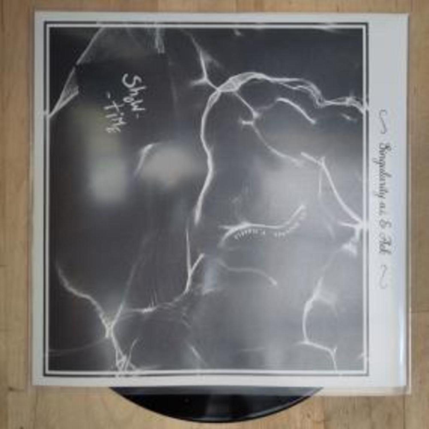 Singularity Ai & Aek - SHOWTIME