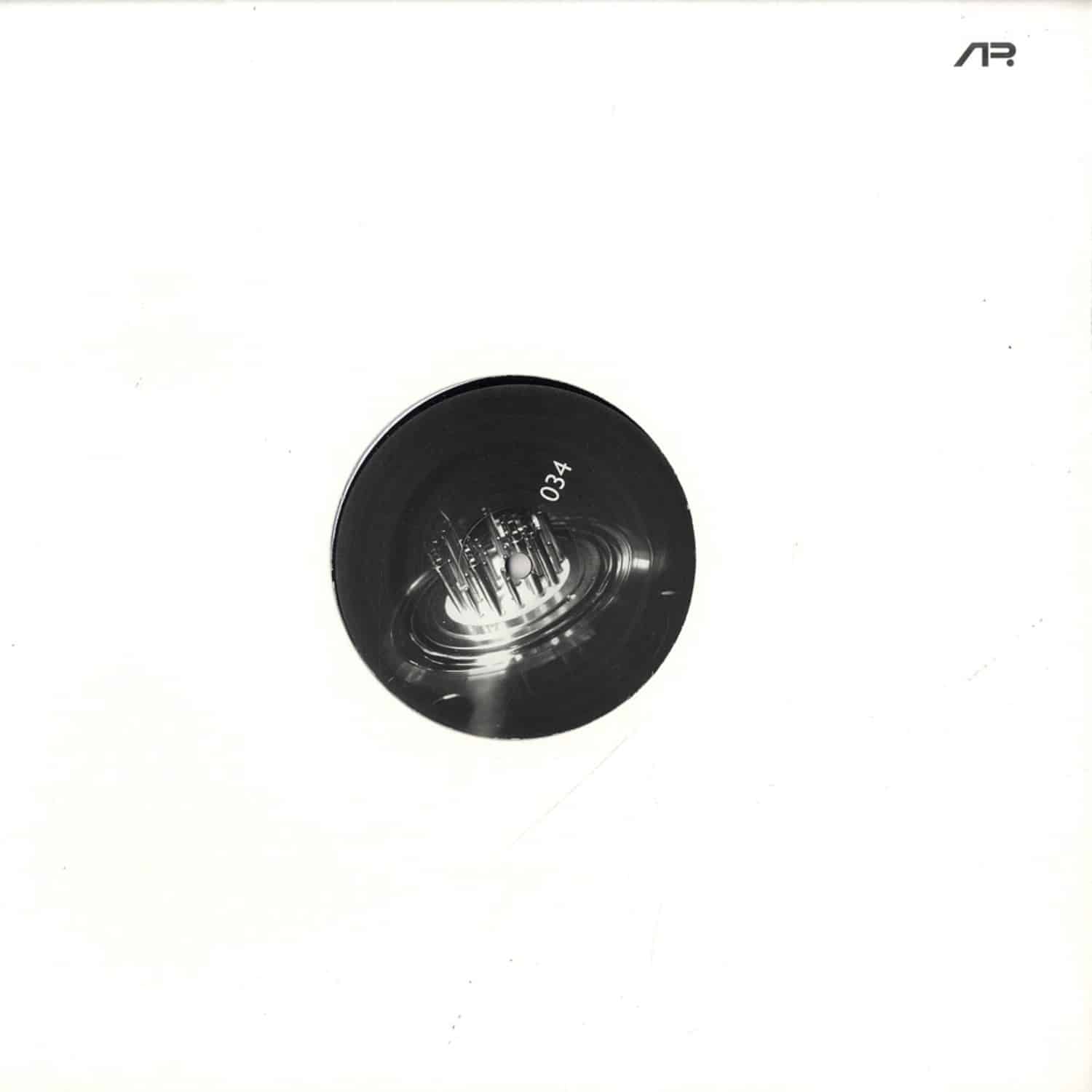 Go Hiyama - RESIDUAL SET