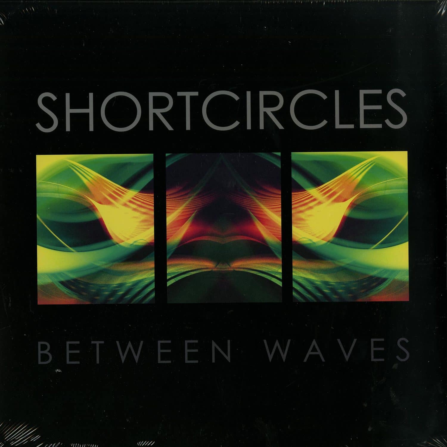 Shortcircles - BETWEEN WAVES 