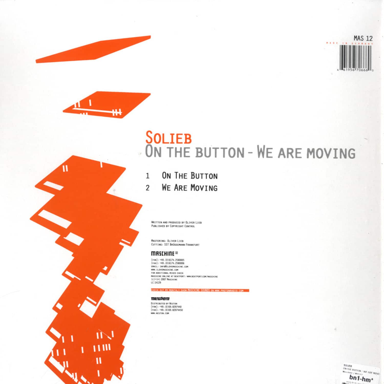 Solieb - ON THE BUTTON / WE ARE MOVING