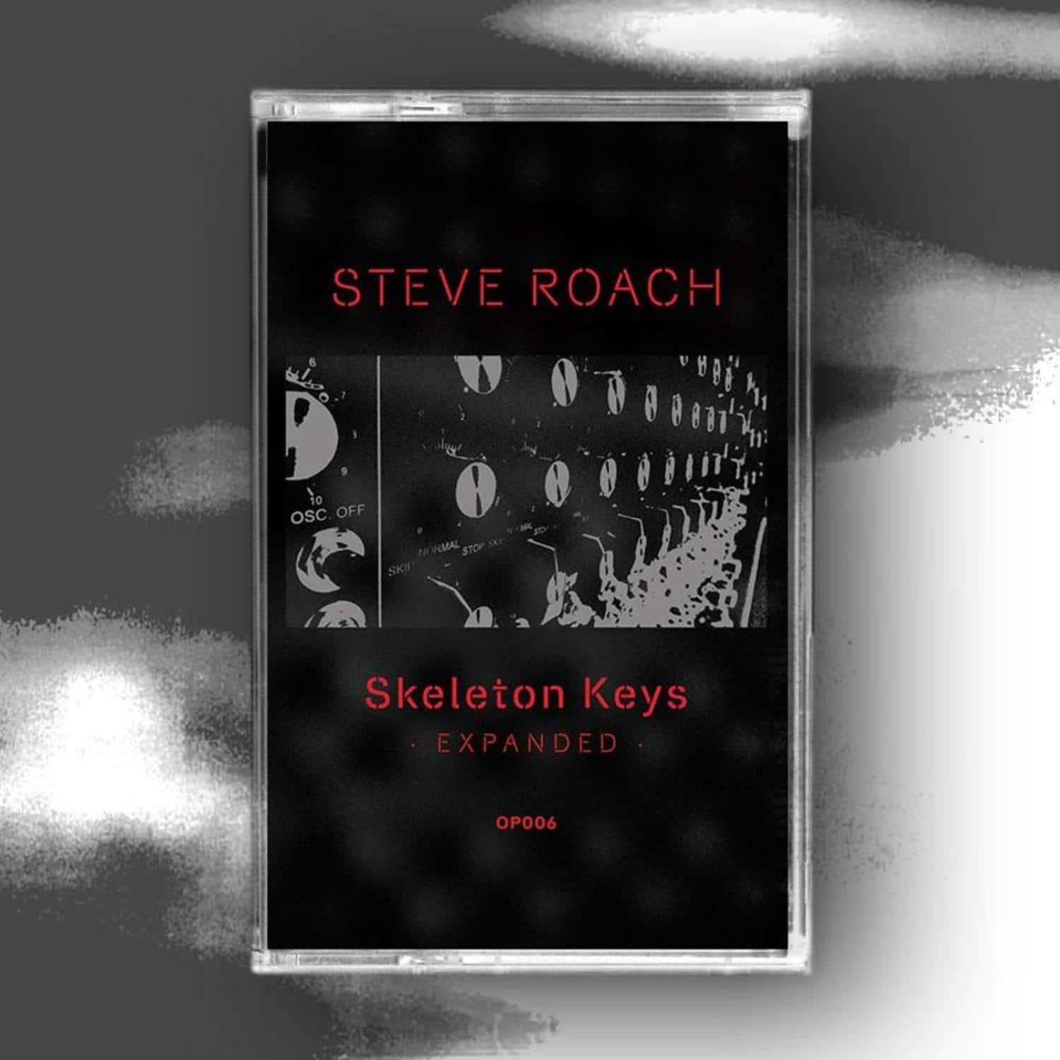 Steve Roach - SKELETON KEYS 