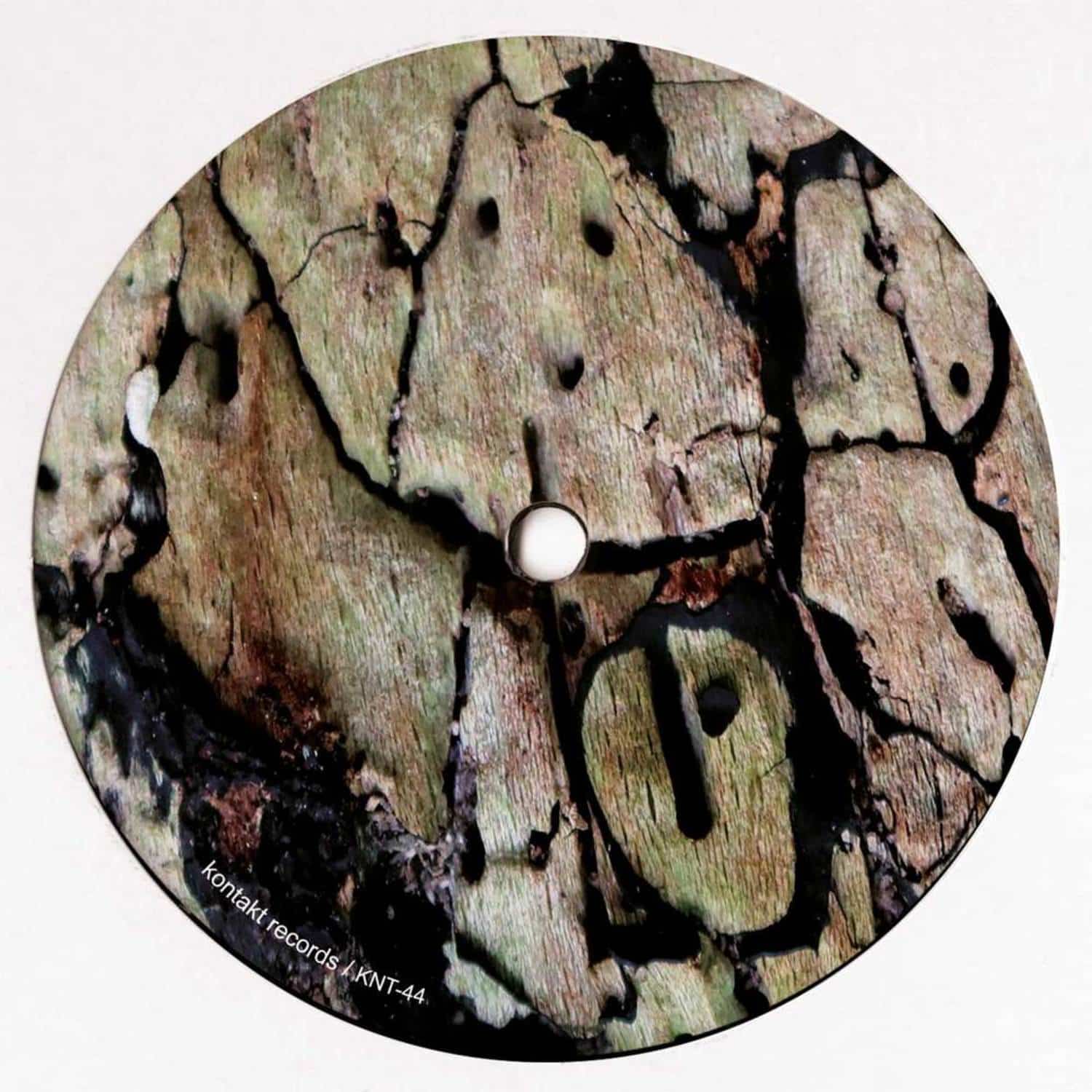 Deadbeat feat. Paul St. Hilaire - ROOMS OF KAIROS SESSIONS 