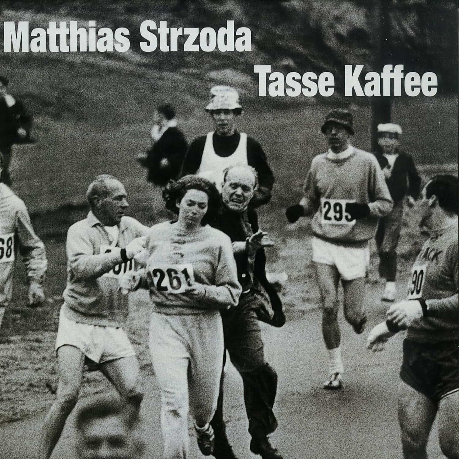 Matthias Strzoda - TASSE KAFFEE 