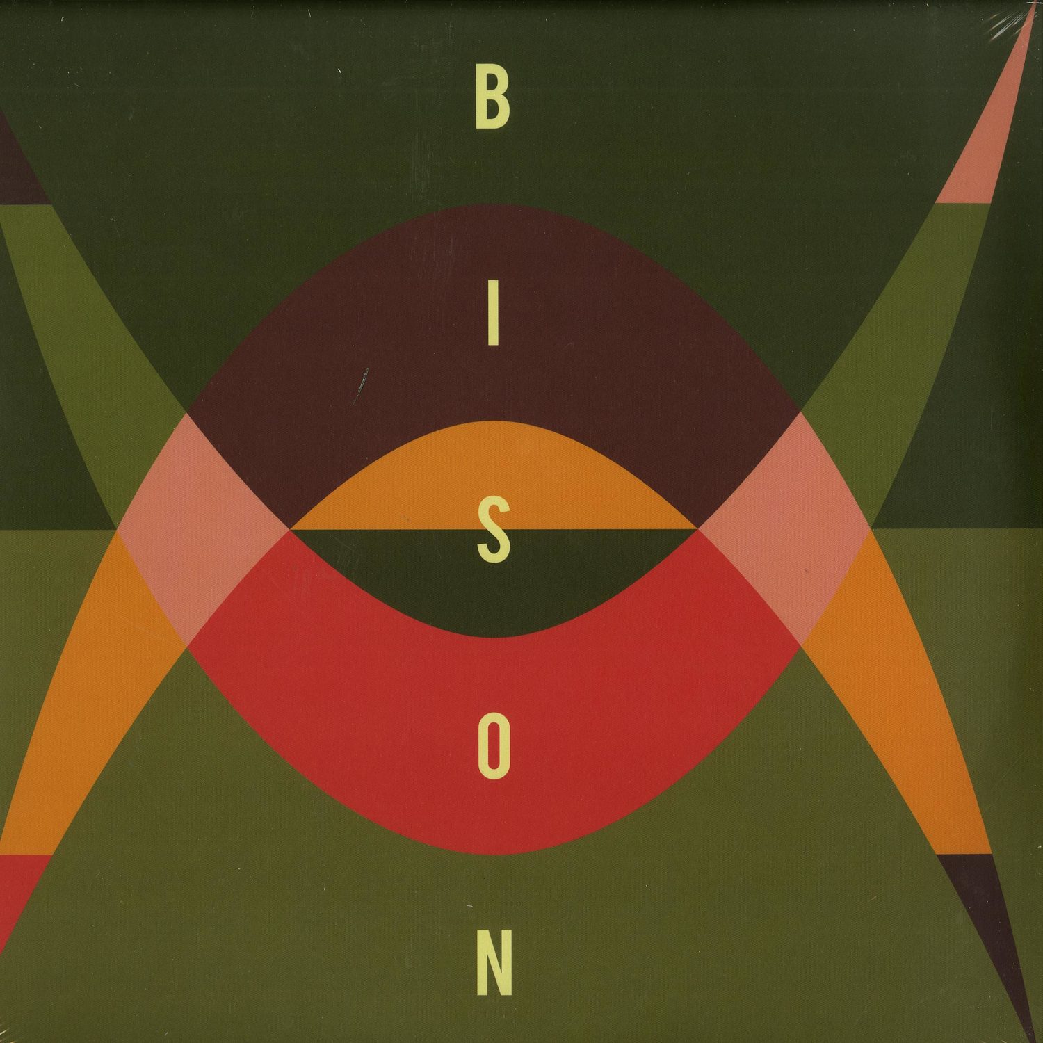 Bison - TRAVELLERS 