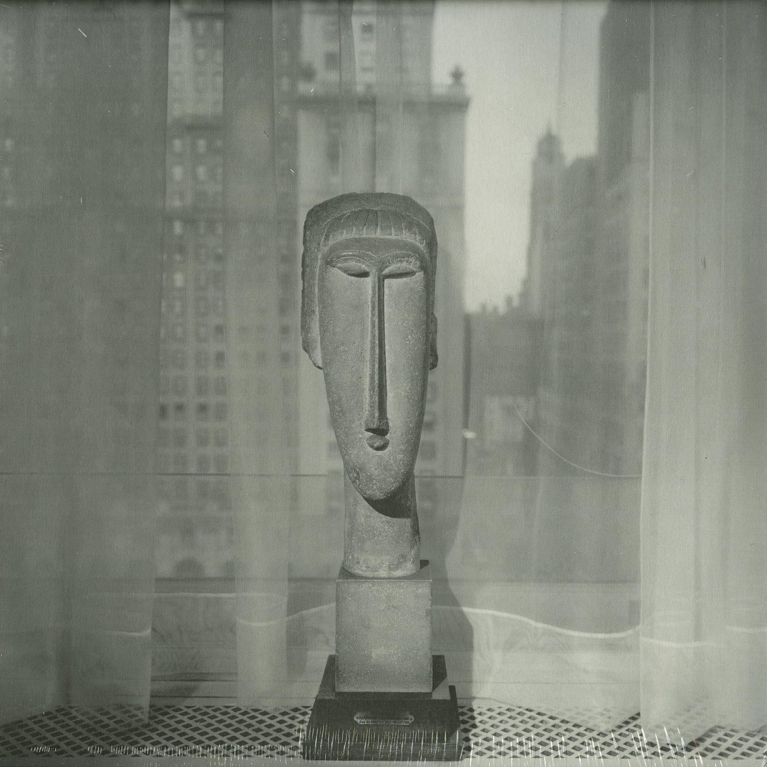 Andy Stott - FAITH IN STRANGERS 