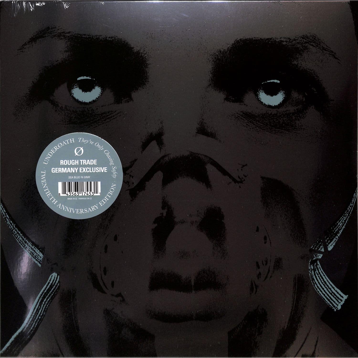 Underoath - THEY RE ONLY CHASING SAFETY 