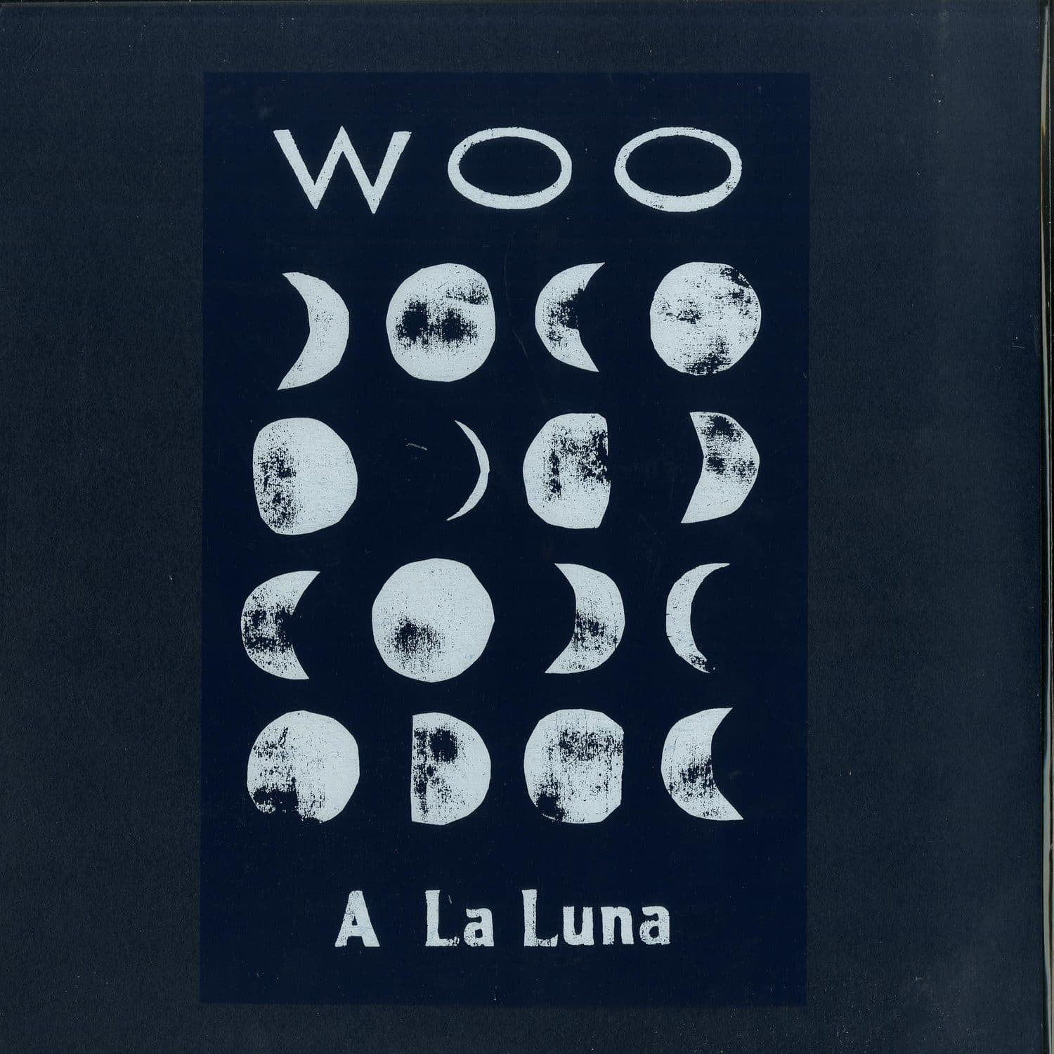WOO - A LA LUNA