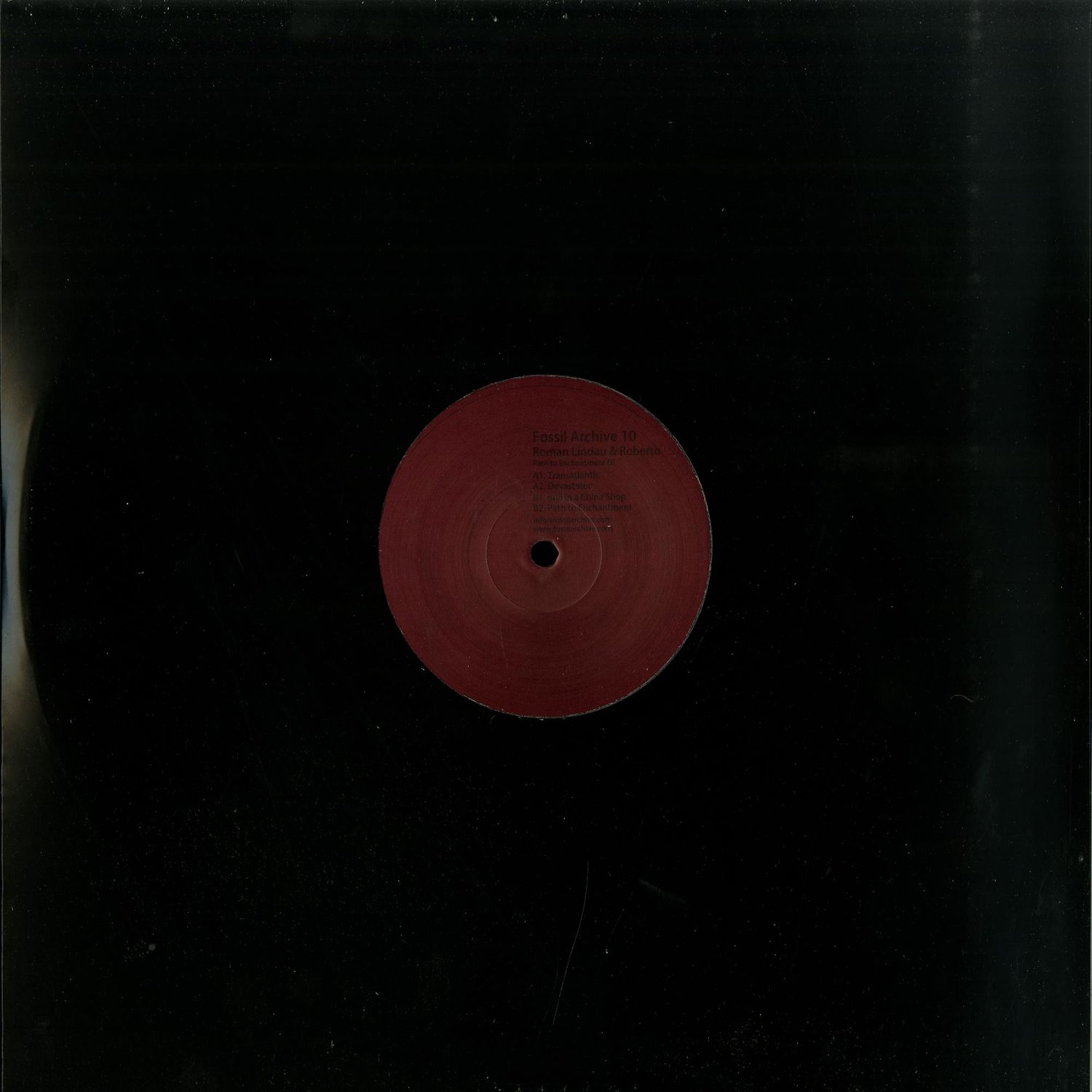 Roman Lindau & Roberto - PATH TO ENCHANTMENT EP