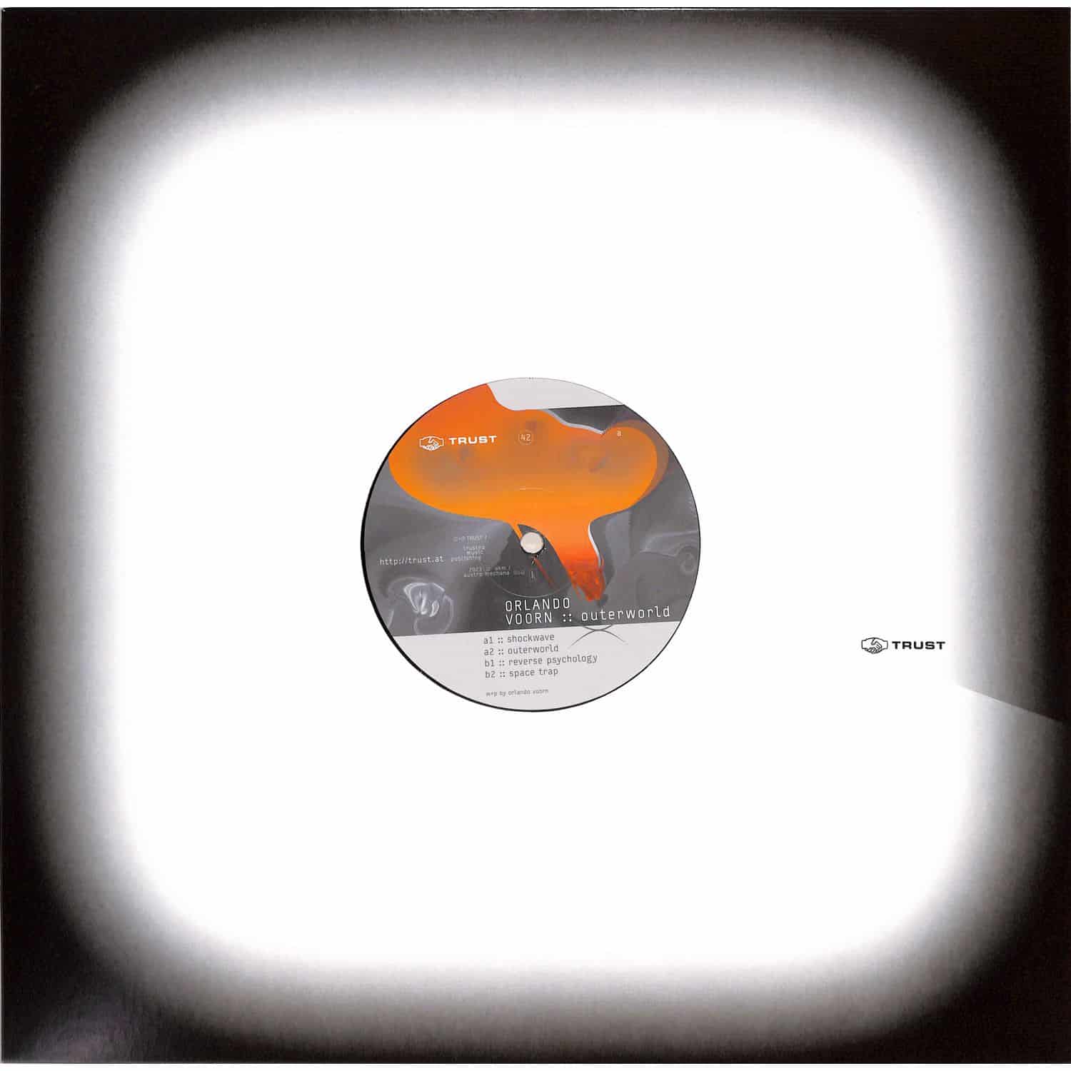 Orlando Voorn - OUTERWORLD