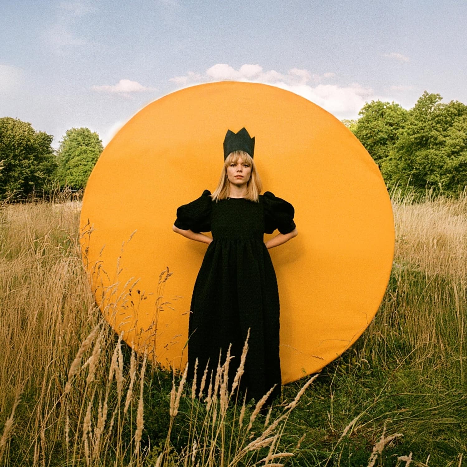 Chloe Foy - COMPLETE FOOL 