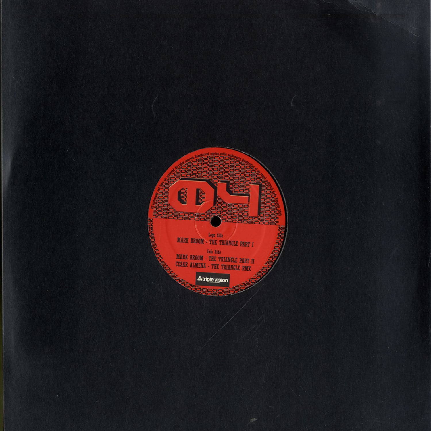 Mark Broom / Cesar Almena - THE TRIANGLE