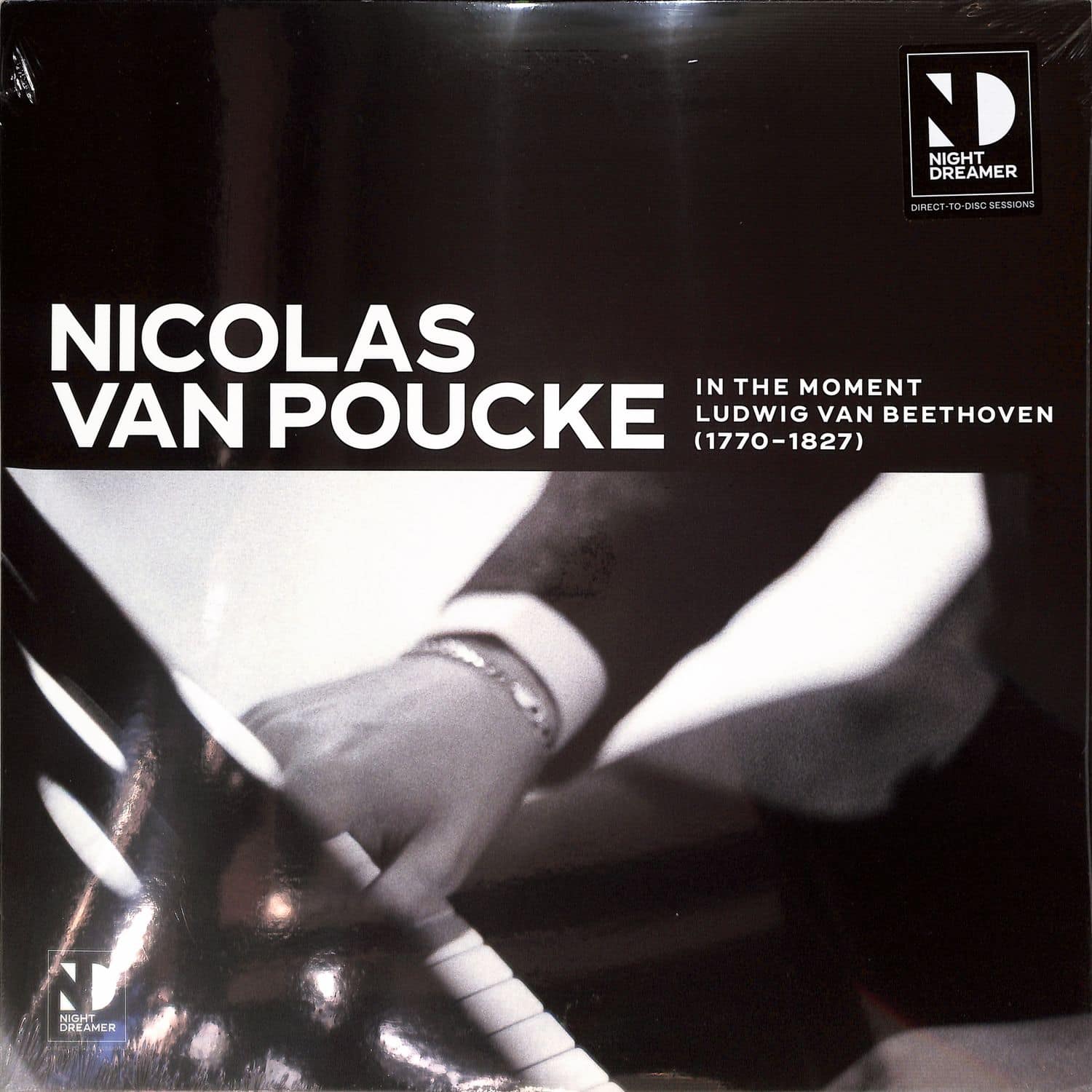 Nicolas Van Poucke - IN THE MOMENT 