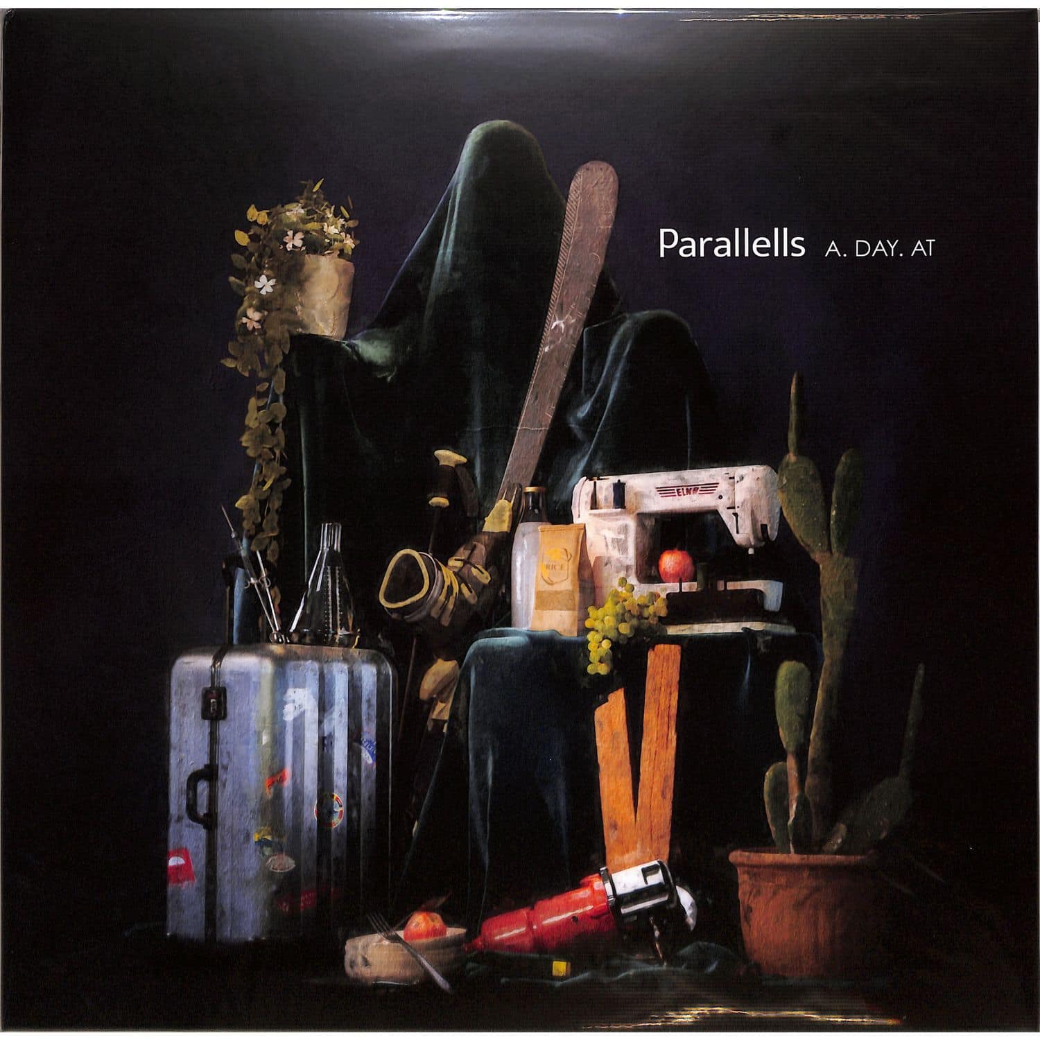 Parallells - A DAY AT 