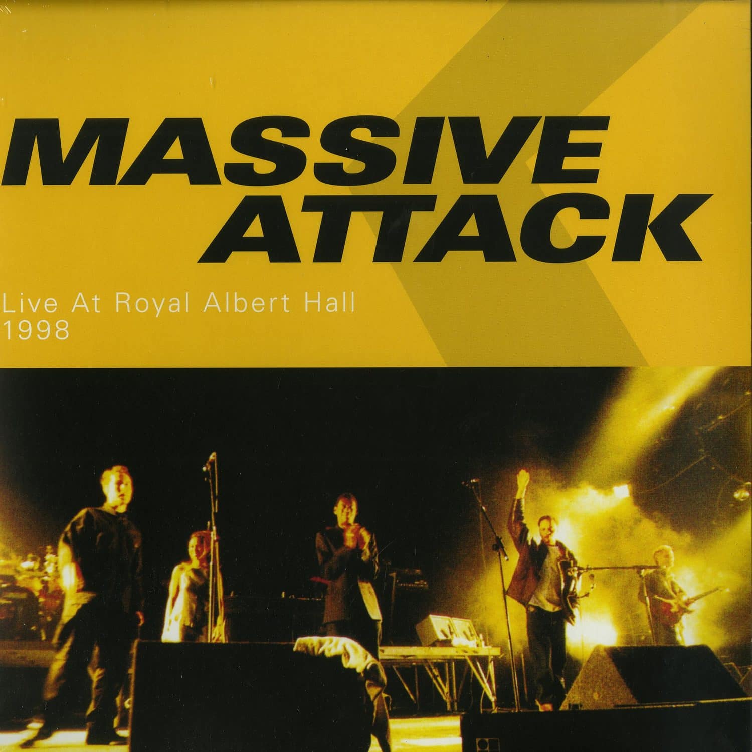 Massive Attack - LIVE AT THE ROYAL ALBERT HALL 