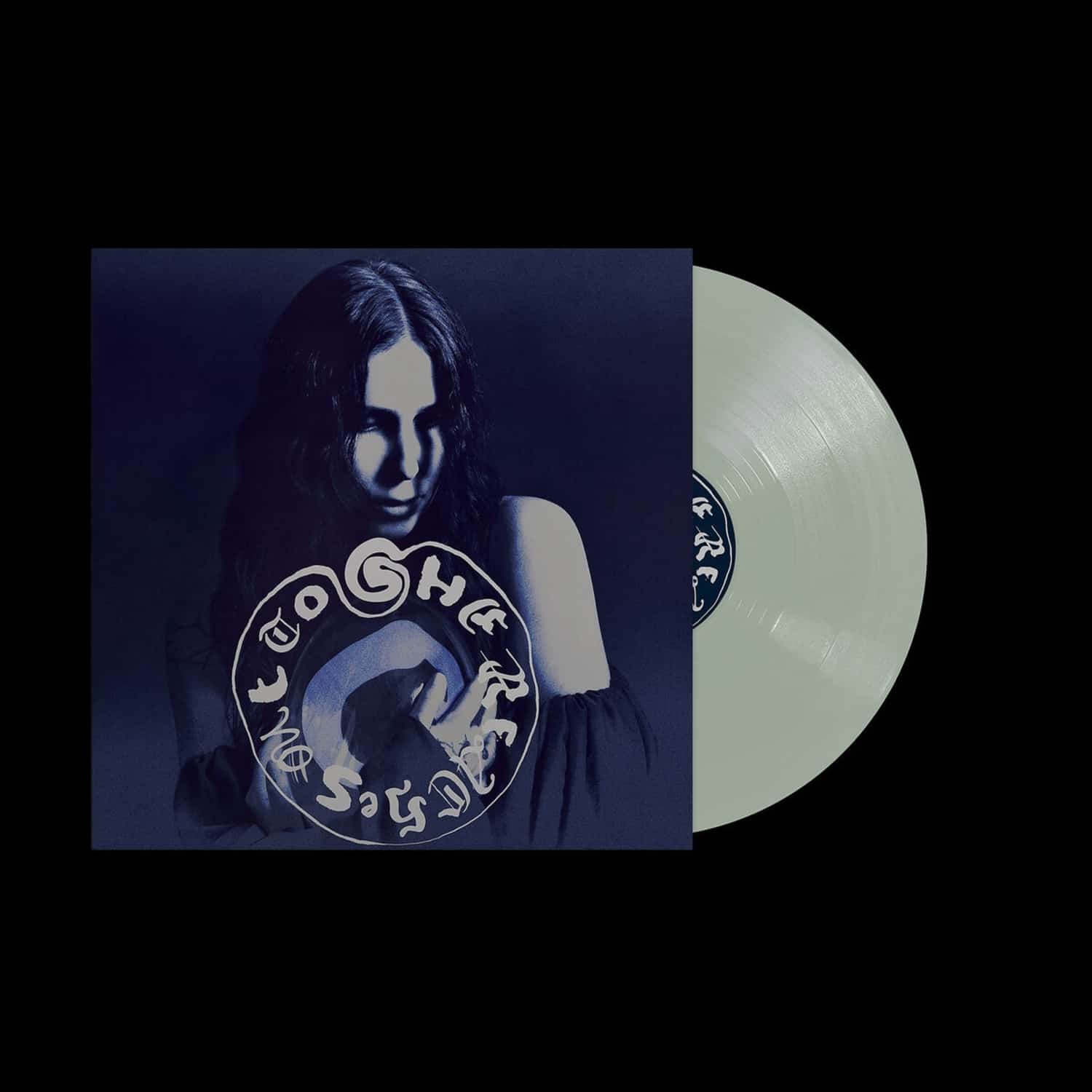 Chelsea Wolfe - SHE REACHES OUT TO SHE REACHES OUT? 