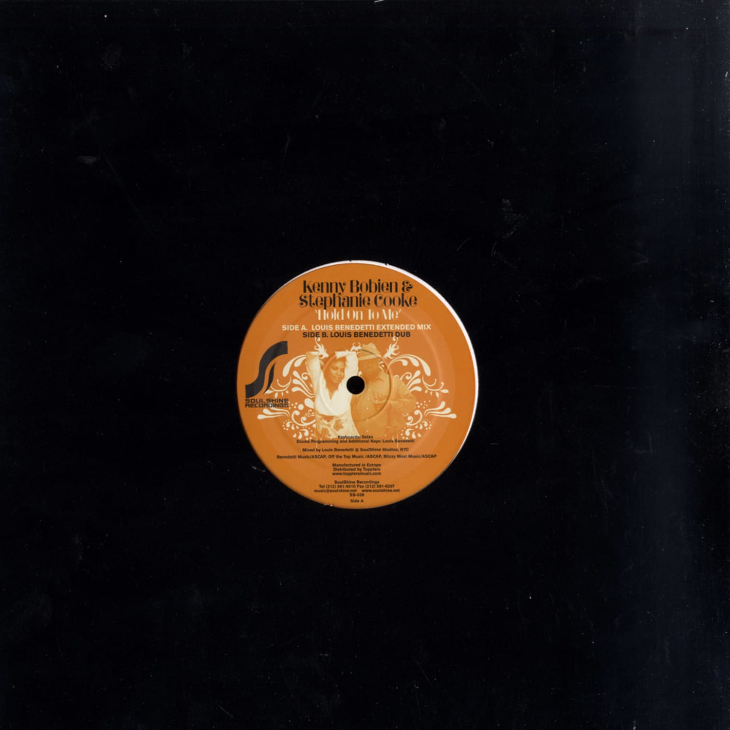 Kenny Bobien & Stephanie Cooke - HOLD ON TO ME