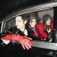 Front View : Palaye Royale - THE BASTARDS (TRANSPARENT RED) (2LP) - Rykodisc / 1001676239