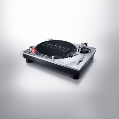 Technics Turntable - SL-1200 MK7 (Silver)