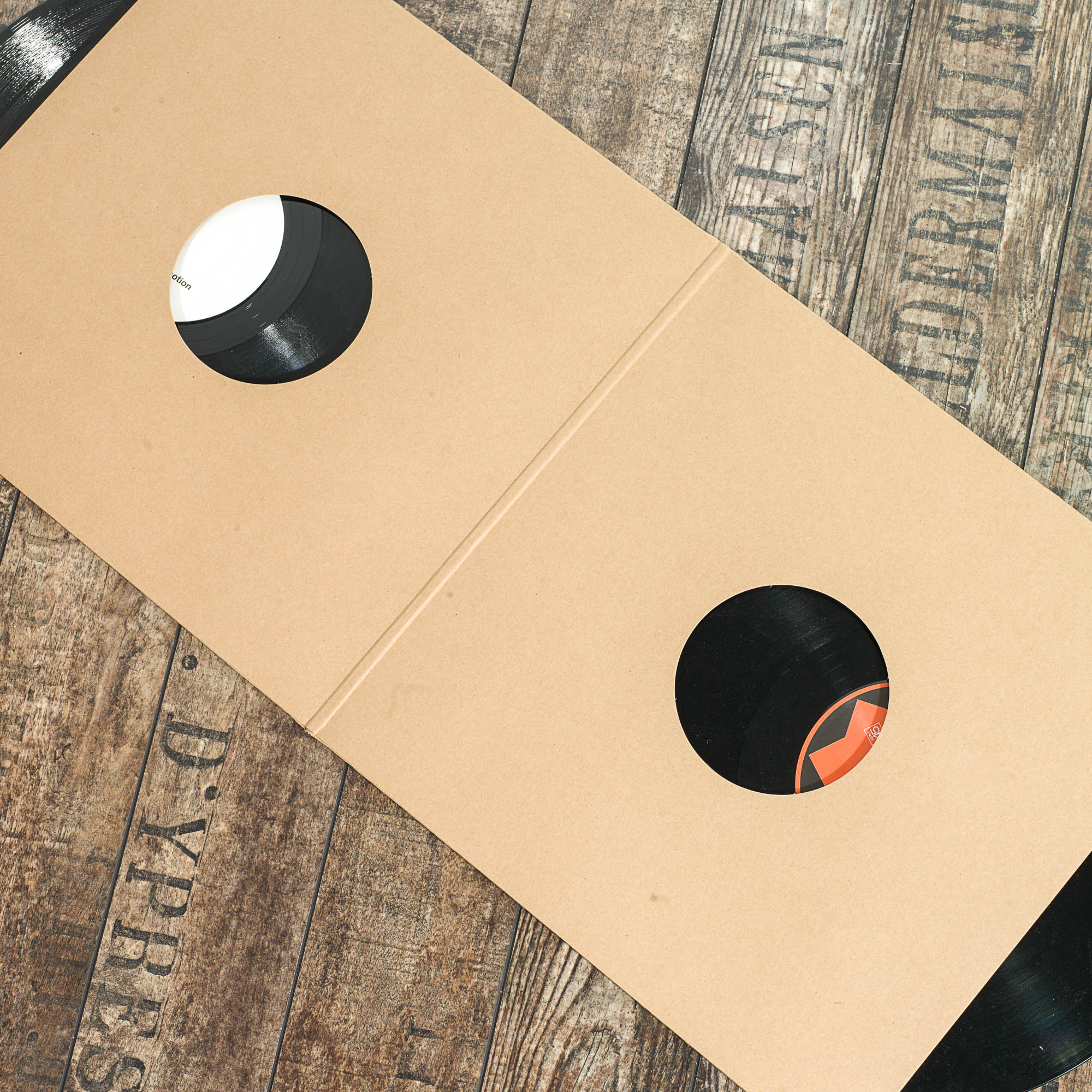 Zubehoer - 1 x Gatefold Vinylleercover mit 2 x Innenloch 