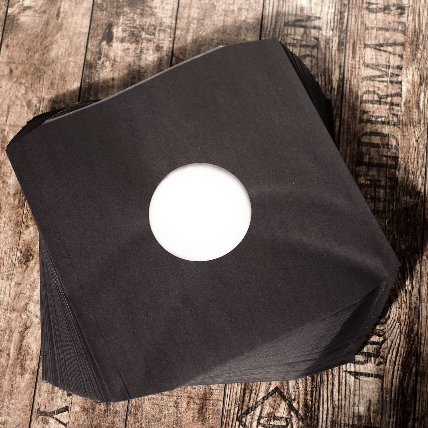 Zubehoer - 100x LP Innenhuellen Black Deluxe mit Eckschnitt 