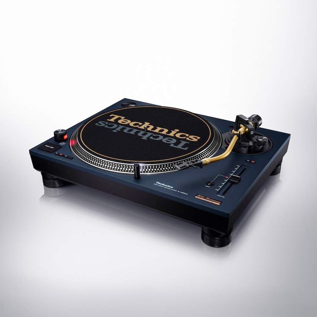 Zubehoer - Technics Turntable - SL-1200M7LEA 